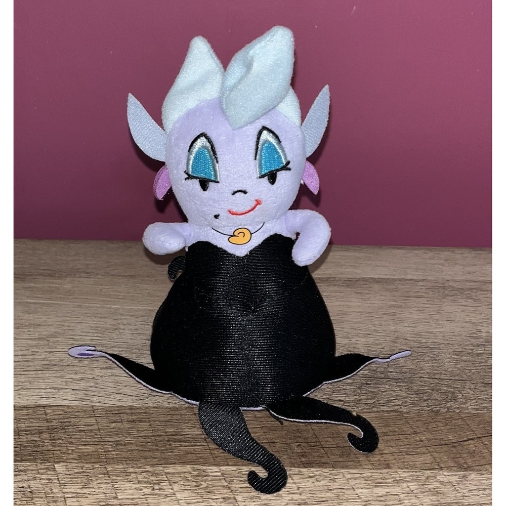 2019 Disney Princess Little Mermaid Ursula 6" Plush Stuffed Animal (No Tag)